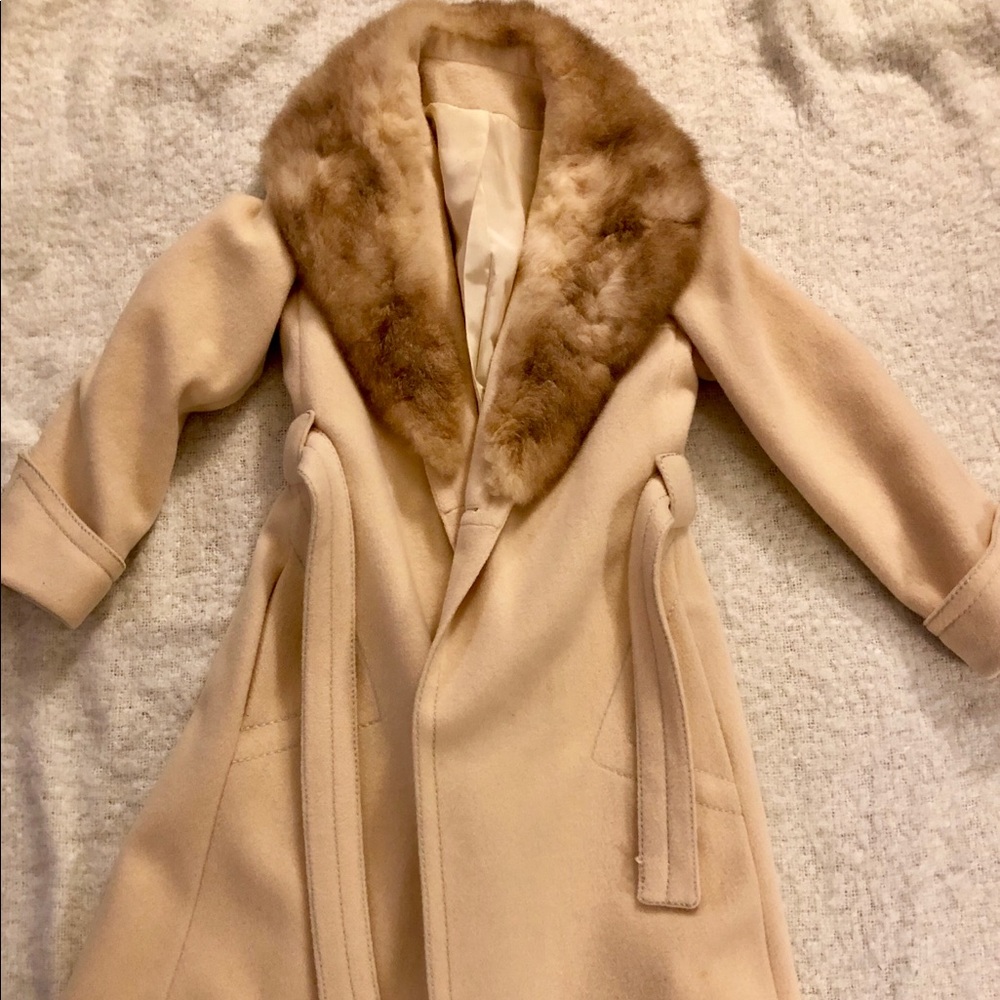 Vintage cream fur trim wool coat 1950